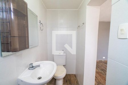 Banheiro de casa para alugar com 2 quartos, 42m² em Parque Jabaquara, São Paulo