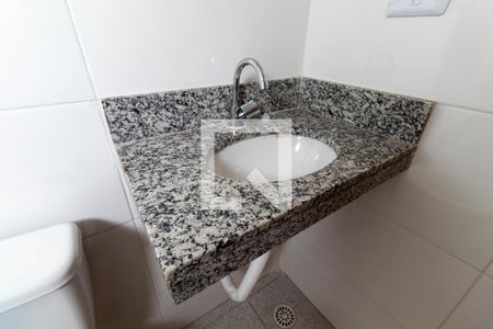 Apartamento para alugar com 70m², 2 quartos e sem vagaBanheiro da Suíte