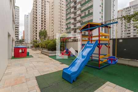 Apartamento para alugar com 105m², 3 quartos e 1 vagaÁrea comum - Playground