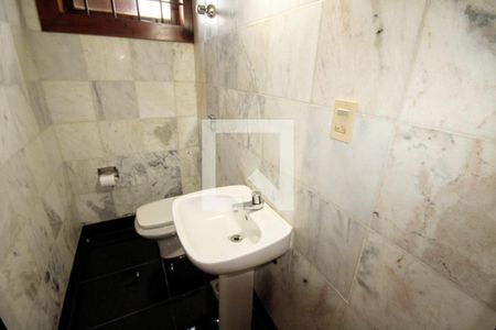 Casa à venda com 400m², 5 quartos e 4 vagasbanheiro 4