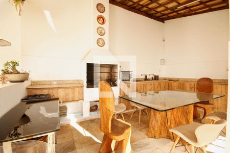 Casa à venda com 400m², 5 quartos e 4 vagasÁrea comum