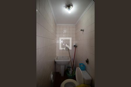 Apartamento para alugar com 198m², 4 quartos e 3 vagasBanheiro de Serviço