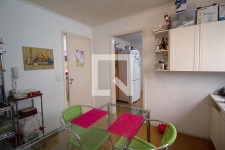 Apartamento para alugar com 198m², 4 quartos e 3 vagasCozinha