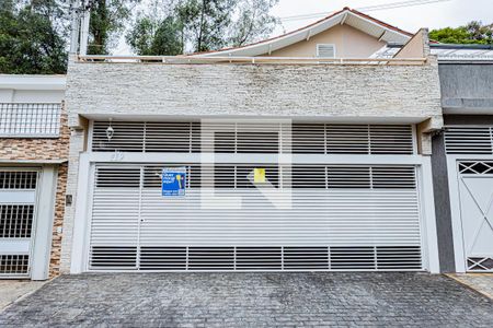 Casa para alugar com 161m², 3 quartos e 3 vagasFachada