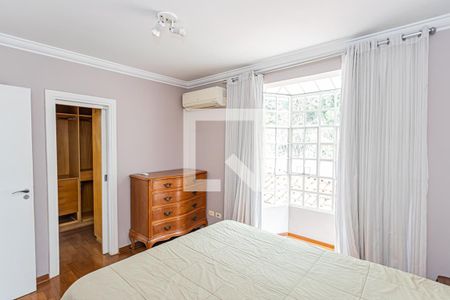 Suite de casa para alugar com 3 quartos, 161m² em Vila Fiat Lux, São Paulo