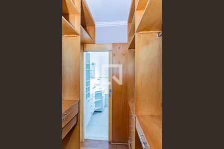 Casa para alugar com 161m², 3 quartos e 3 vagasCloset suite