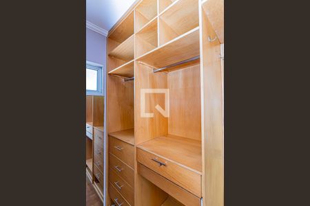 Casa para alugar com 161m², 3 quartos e 3 vagasCloset suite