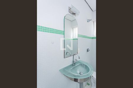 Lavabo de casa para alugar com 3 quartos, 161m² em Vila Fiat Lux, São Paulo