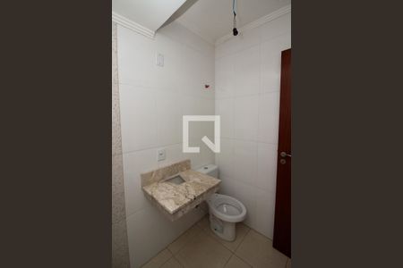 Casa à venda com 117m², 3 quartos e 2 vagasBanheiro Social