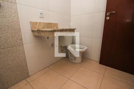 Casa à venda com 117m², 3 quartos e 2 vagasBanheiro Social