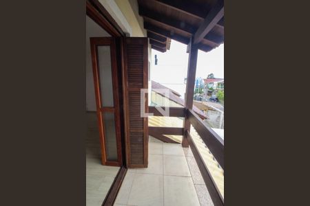 Casa à venda com 117m², 3 quartos e 2 vagasSacada do Quarto Suíte