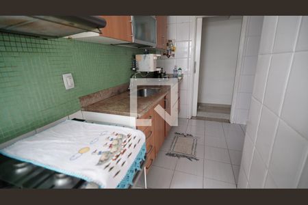 Apartamento à venda com 93m², 3 quartos e 1 vagaCozinha