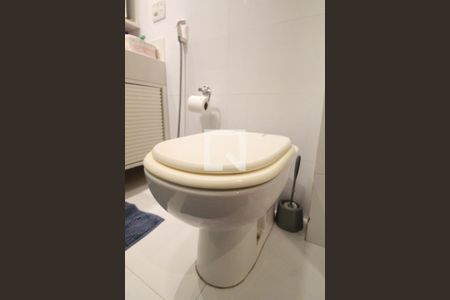 Apartamento à venda com 154m², 3 quartos e 1 vagaBanheiro social - vaso