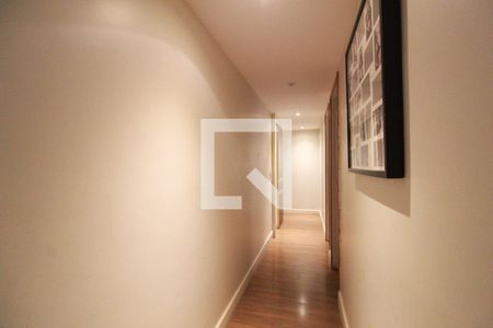 Corredor de apartamento à venda com 3 quartos, 154m² em Ipanema, Rio de Janeiro