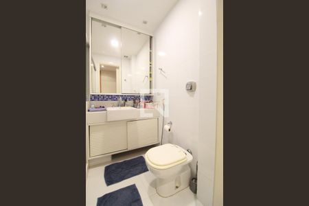 Apartamento à venda com 154m², 3 quartos e 1 vagaBanheiro social