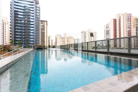 Studio para alugar com 60m², 1 quarto e 2 vagas Studio para alugar com 60m², 1 quarto e 2 vagasÁrea comum - Piscina