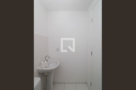 Apartamento para alugar com 37m², 2 quartos e sem vagaBanheiro