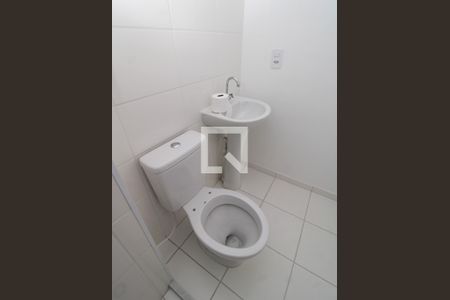 Apartamento para alugar com 37m², 2 quartos e sem vagaBanheiro