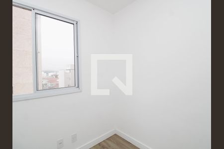 Quarto 2 de apartamento para alugar com 2 quartos, 37m² em Parque Vitoria, São Paulo