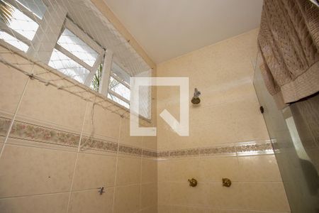 Casa de condomínio à venda com 520m², 4 quartos e 2 vagasBanheiro quarto 3