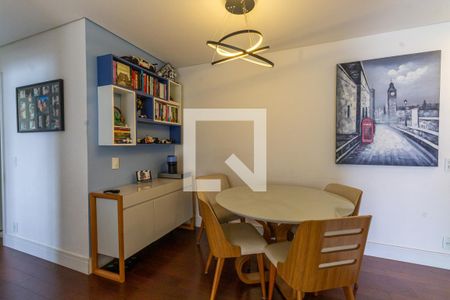 Apartamento à venda com 73m², 2 quartos e 1 vagaSala