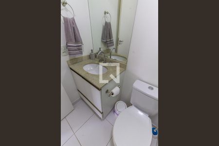 Apartamento à venda com 73m², 2 quartos e 1 vagaBanheiro Social