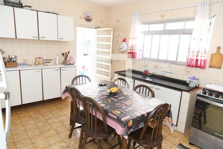 Casa à venda com 200m², 4 quartos e 2 vagasCozinha