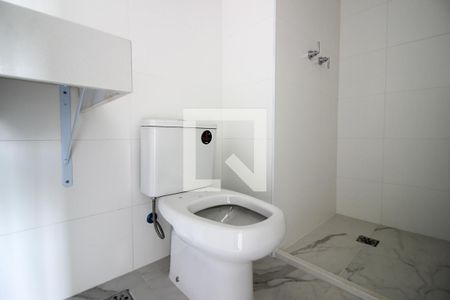 Apartamento à venda com 71m², 2 quartos e 1 vagaBanheiro da Suíte