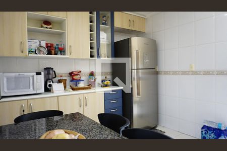 Apartamento à venda com 239m², 5 quartos e 3 vagasCozinha