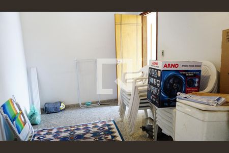 Apartamento à venda com 239m², 5 quartos e 3 vagasQuarto