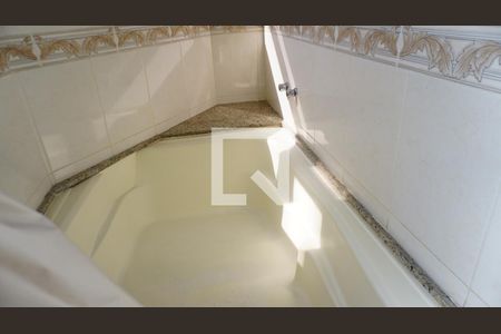 Apartamento à venda com 239m², 5 quartos e 3 vagasSuíte