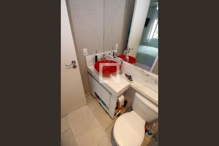 Apartamento para alugar com 69m², 2 quartos e 2 vagasBanheiro da Suíte 1