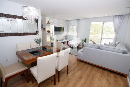 Sala de apartamento para alugar com 2 quartos, 69m² em Vila Suzana, São Paulo