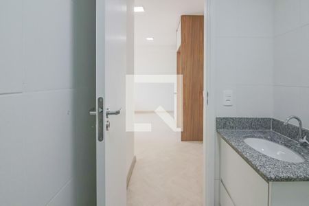 Apartamento para alugar com 42m², 2 quartos e 1 vaga Apartamento para alugar com 42m², 2 quartos e 1 vagaBanheiro