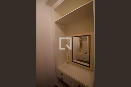 Apartamento à venda com 178m², 4 quartos e 2 vagasCloset da suíte