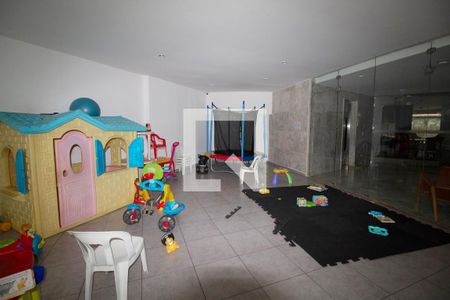Apartamento à venda com 178m², 4 quartos e 2 vagasBrinquedoteca