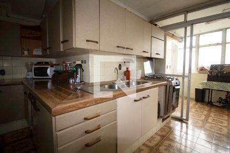 Apartamento à venda com 178m², 4 quartos e 2 vagasCozinha