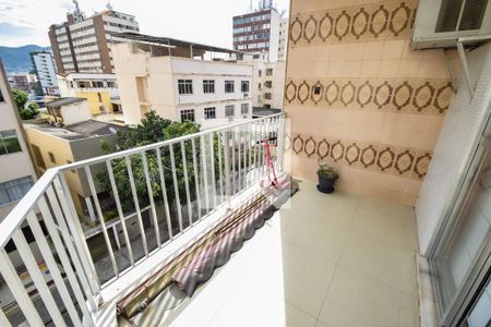 Apartamento à venda com 85m², 3 quartos e 1 vagaVaranda do Quarto 2 - Suíte