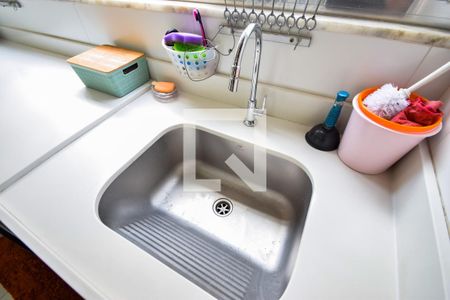 Apartamento à venda com 85m², 3 quartos e 1 vagaÁrea de Serviço