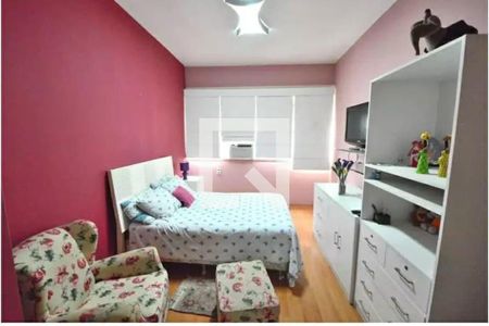 Apartamento à venda com 109m², 3 quartos e sem vagaQuarto