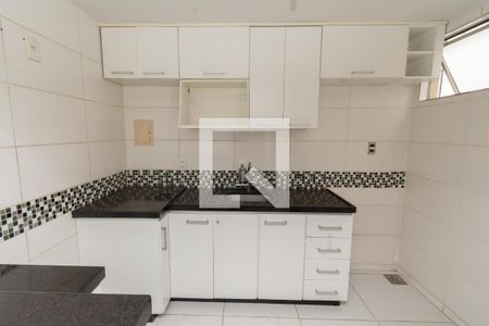Apartamento à venda com 52m², 2 quartos e 1 vaga Apartamento à venda com 52m², 2 quartos e 1 vagaCozinha