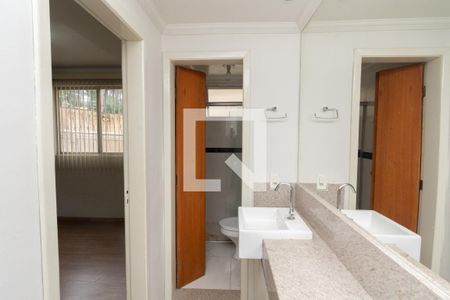 Apartamento à venda com 52m², 2 quartos e 1 vaga Apartamento à venda com 52m², 2 quartos e 1 vagaBanheiro e Lavatório Externo