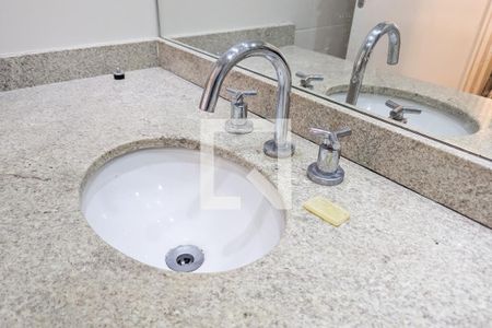 Apartamento para alugar com 52m², 1 quarto e 1 vaga Apartamento para alugar com 52m², 1 quarto e 1 vagaBanheiro