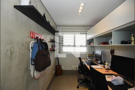 Apartamento à venda com 107m², 3 quartos e 2 vagasEscritório