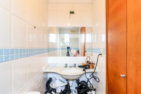 Apartamento para alugar com 54m², 2 quartos e 1 vagaBanheiro da Suíte