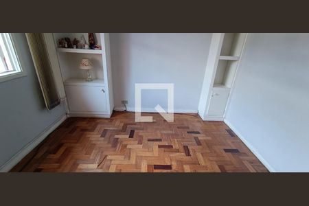 Casa à venda com 491m², 5 quartos e 3 vagasQuarto 1