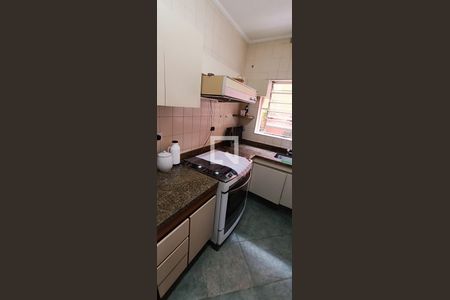 Casa à venda com 491m², 5 quartos e 3 vagasCozinha