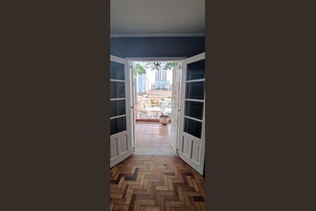 Casa à venda com 491m², 5 quartos e 3 vagasQuarto 2