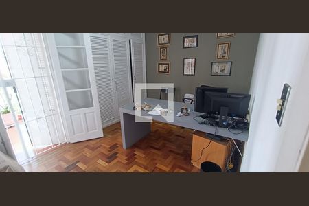 Casa à venda com 491m², 5 quartos e 3 vagasQuarto 3