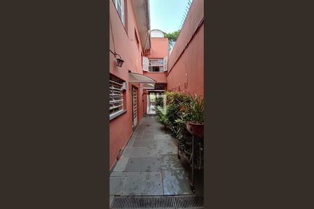 Casa à venda com 491m², 5 quartos e 3 vagasCorredor